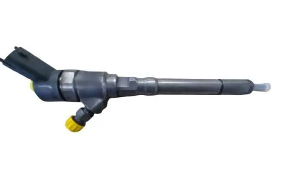 KIA Carens I Fuel injector 0445110064