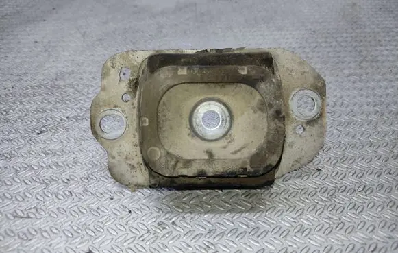 Renault Laguna III Gearbox mount