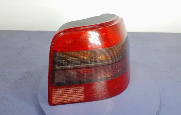 Volkswagen Golf IV Rear/tail lights 1J6945112S