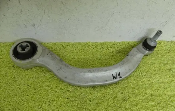 Tesla Model Y Front control arm 1044359-00-a