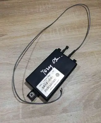 Volkswagen Touareg I Aerial antenna amplifier 7L6035507K