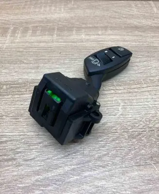BMW 5 E60 E61 Wiper control stalk 6924107 01206110