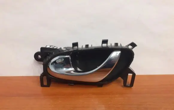 Nissan X-Trail T32 Front door interior handle 806714EA0A 12258