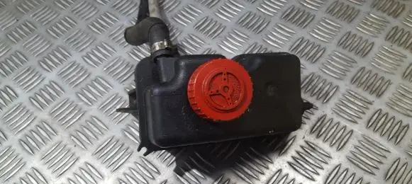 Peugeot 406 Power steering fluid tank/reservoir 9632380280