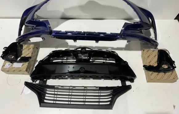 Toyota Yaris XP210 Front bumper