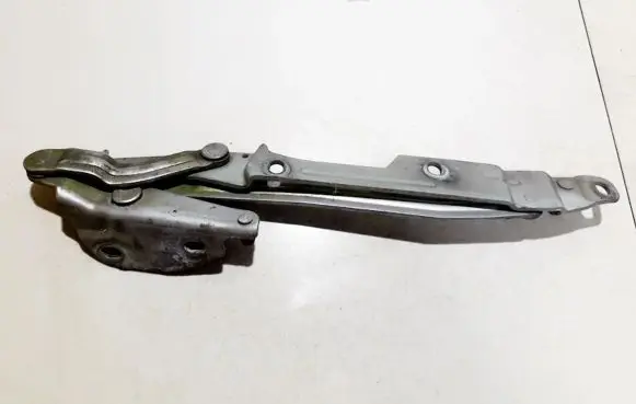 Audi 100 S4 C4 Tailgate/trunk/boot hinge 4a5827499a