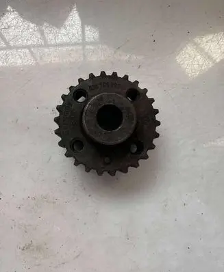 Volkswagen Golf III Crankshaft pulley 030105263C