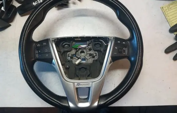 Volvo XC60 Steering wheel P31332927