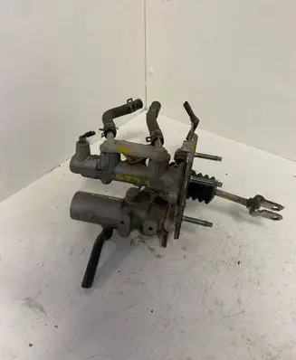 Lexus RX 450H Master brake cylinder 13811010510 323904031053 13801010520