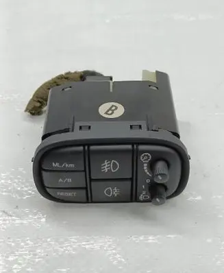 Jaguar S-Type Fog light switch 2R8311654BD 030415