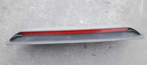 Volkswagen PASSAT B5 Third/center stoplight 3B5945121