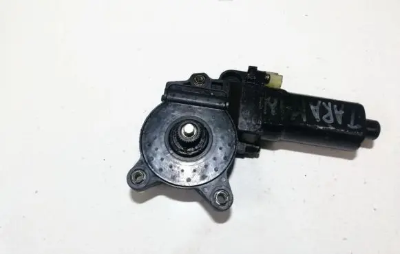 Hyundai Terracan Front door window regulator motor 