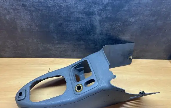 Renault Clio II Gear shifter surround trim plastic 7700421369
