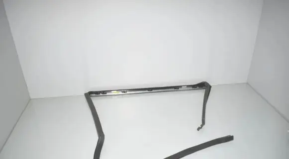 Land Rover Range Rover Sport L320 Rubber seal rear door BJ32255A60AC