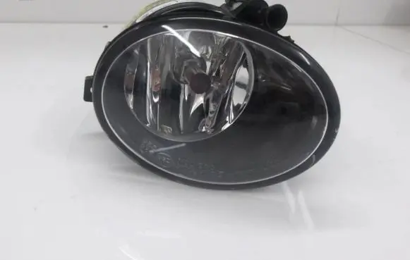 Volkswagen Amarok Front fog light 27127400