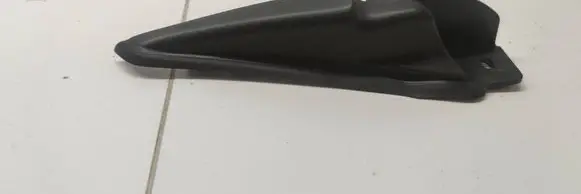 Renault Captur Windshield trim 5612P0010 668637604R