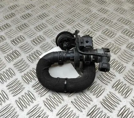 Porsche 911 992 Engine coolant pipe/hose 992121626 992121393