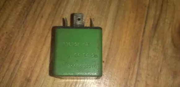 Peugeot 106 Other relay 7905522210