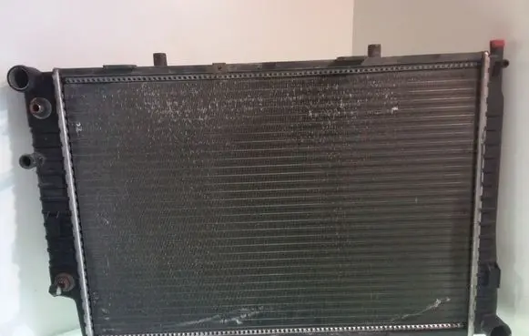 Mercedes-Benz CLK A208 C208 Coolant radiator 01008960501