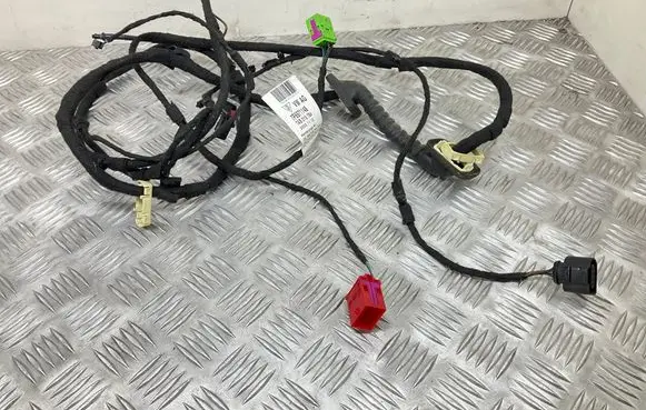 Volkswagen Touareg II Tailgate/trunk wiring harness 7P6971148