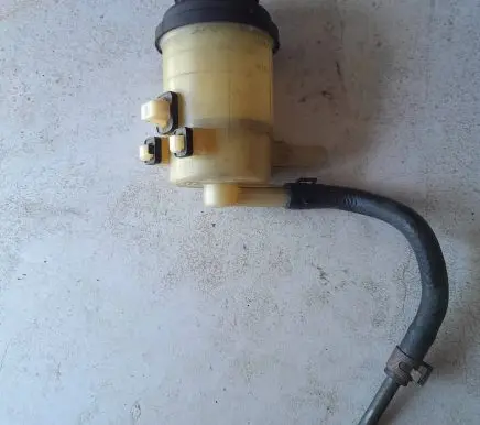 Hyundai Tucson JM Power steering fluid tank/reservoir