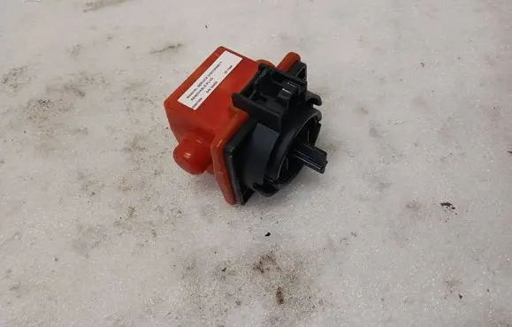 Opel Ampera Battery relay fuse 20997056