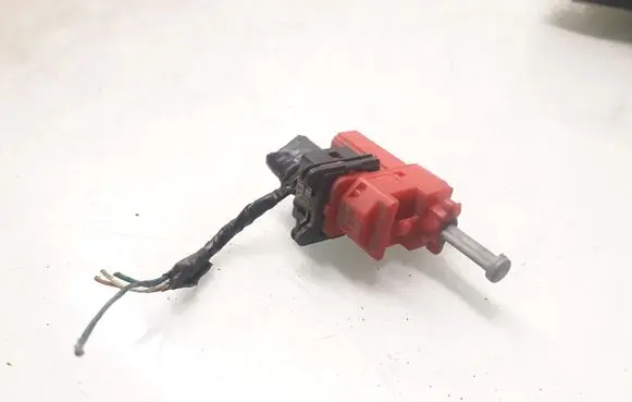 Clutch pedal sensor