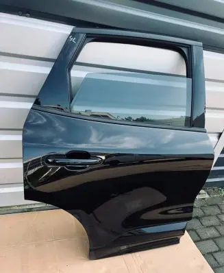 Ford Kuga III Rear door