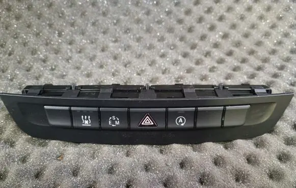 Mercedes-Benz B W246 W242 A set of switches A2469053802