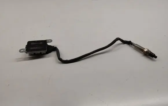 Mercedes-Benz A W177 Lambda probe sensor A0009058011