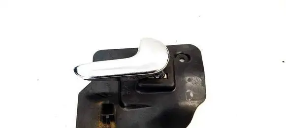 Opel Meriva A Front door interior handle 13121859