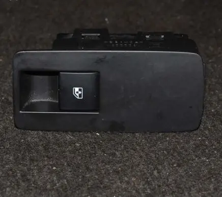 Opel Insignia A Electric window control switch 13301888