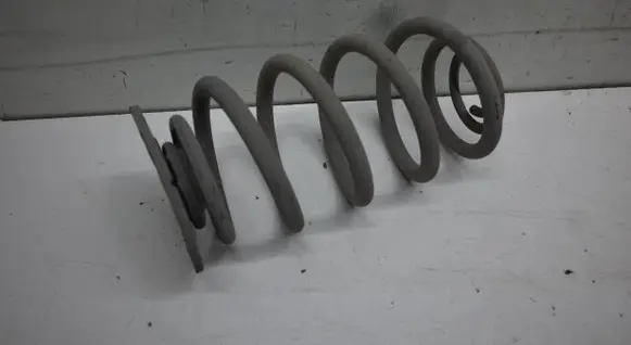 Opel Astra J Rear coil spring 
