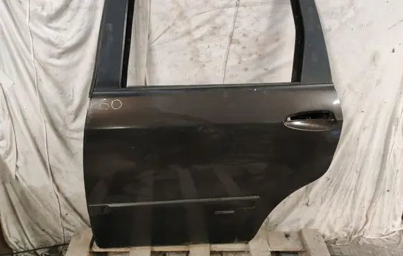 Fiat Croma Rear door 742A