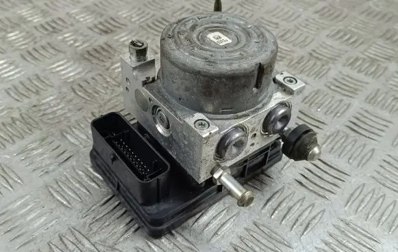 Mitsubishi Outlander ABS Pump 4670A990 06262132611
