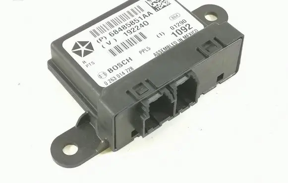 Chrysler Pacifica Parking PDC control unit/module 68485851AA