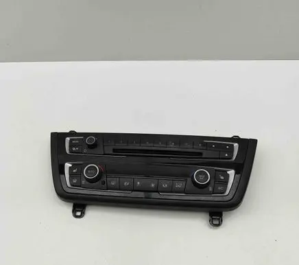 BMW M3 F80 Interior fan control switch 9226785