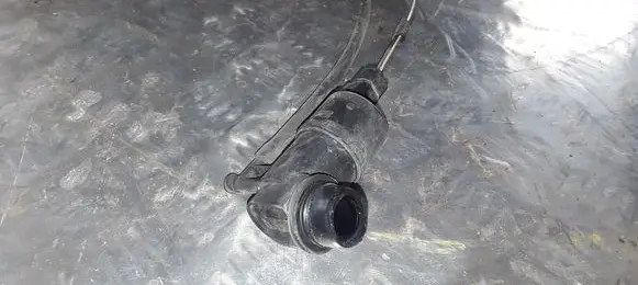 Opel Movano B Windscreen/windshield washer pump 9641553880