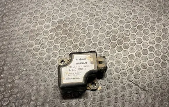 Nissan X-Trail T30 ESP acceleration yaw rate sensor 47930EQ010