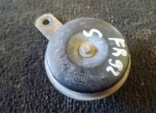 Subaru Forester SF Horn signal 000030