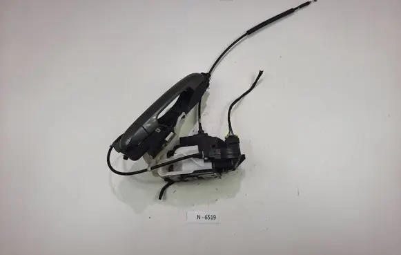 KIA Ceed Rear door lock