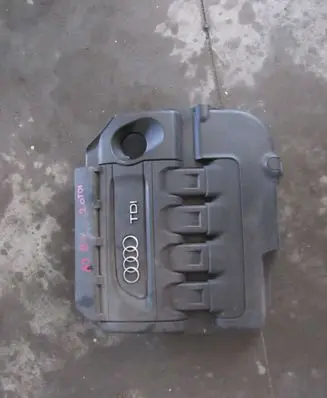 Audi A3 S3 8V Engine cover (trim) 04L103925L