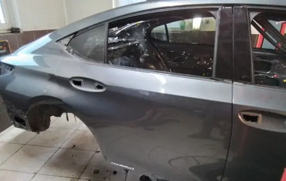 Lexus ES 250 - 300 - 330 Rear door