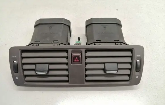Ford Galaxy Dash center air vent grill Y01145