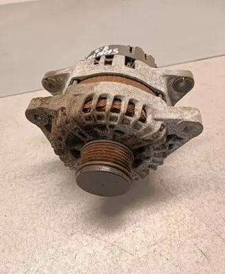 Hyundai Santa Fe Generator/alternator 373002F100 2606259 FG15S034