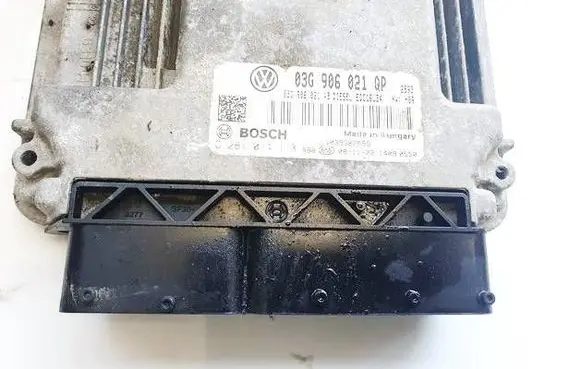 Skoda Superb B6 (3T) Engine control unit/module 03G906021QP