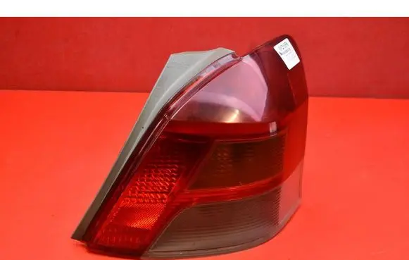 Toyota Yaris Rear/tail lights