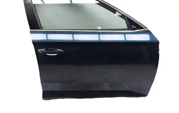 Skoda Superb B8 (3V) Front door 