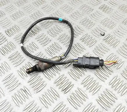 Audi Q3 F3 Lambda probe sensor 04L906262AG