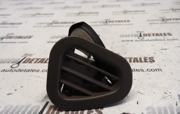 Mercedes-Benz GL X164 Dashboard air vent grill cover trim A1648301454